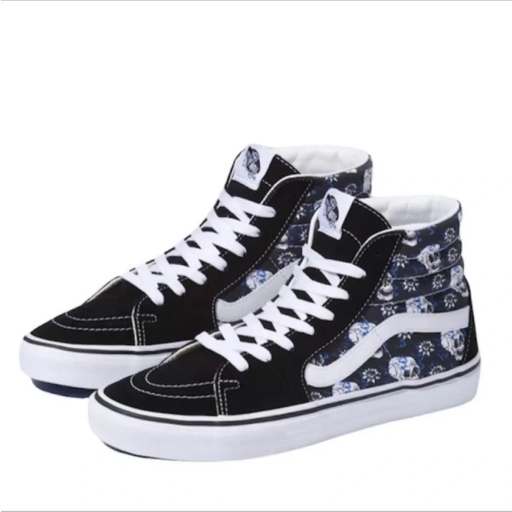 VANS Sk8-Hi Flash Skulls canvas high-top skate shoe NEW - Picture 2 of 11
